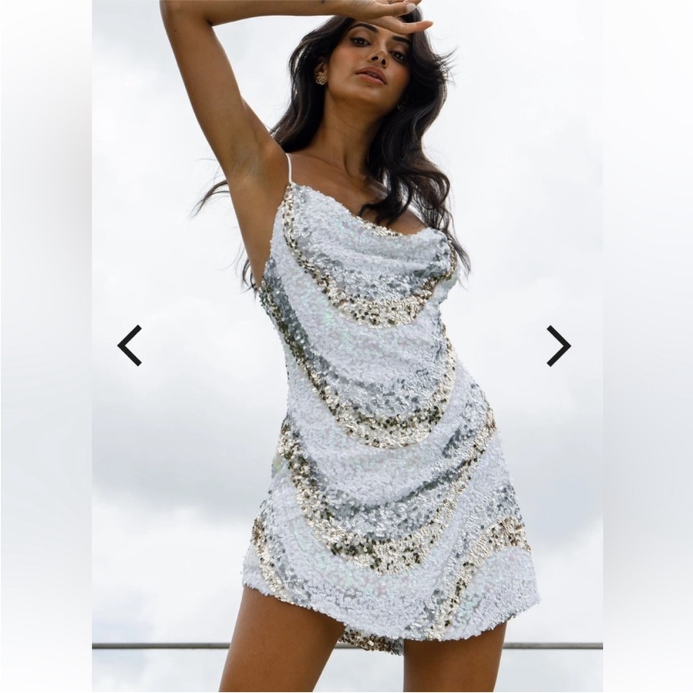 Selfie Leslie Show Me Love Cowl Neck Mini Dress Sequin Swirl White-M - Picture 4 of 7